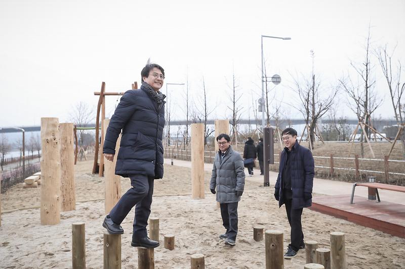 Young-5514.jpg 이미지