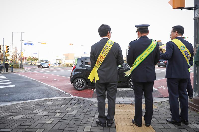 Young-5542.jpg 이미지