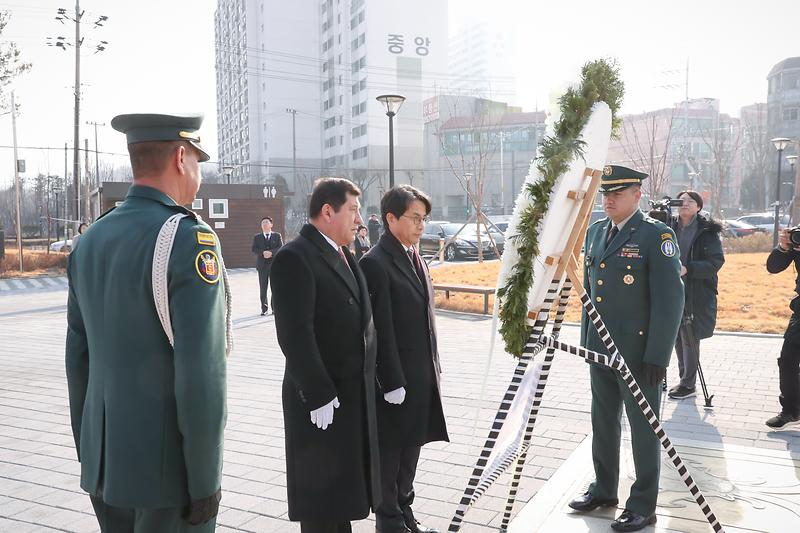 Young-5548.jpg 이미지