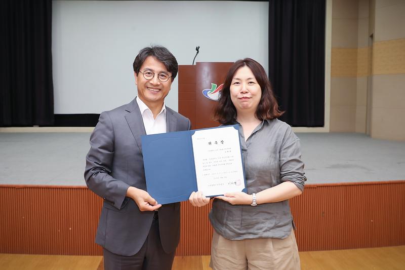 Young-5565.jpg 이미지