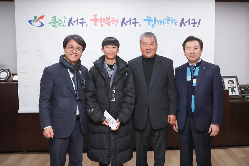 Young-5650.jpg 이미지