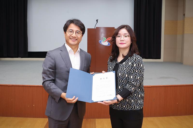 Young-5671.jpg 이미지