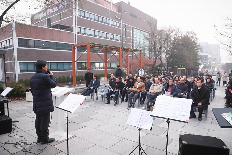 Young-5812.jpg 이미지