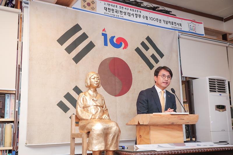 Young-5843.jpg 이미지