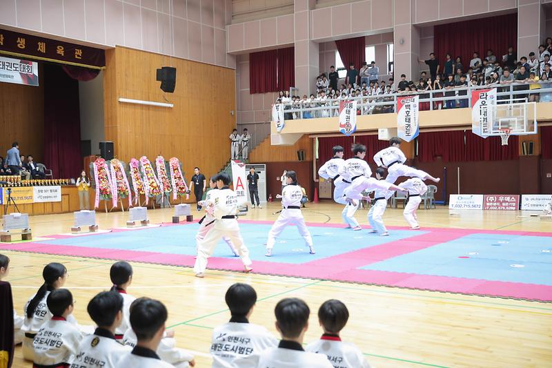 Young-5867.jpg 이미지