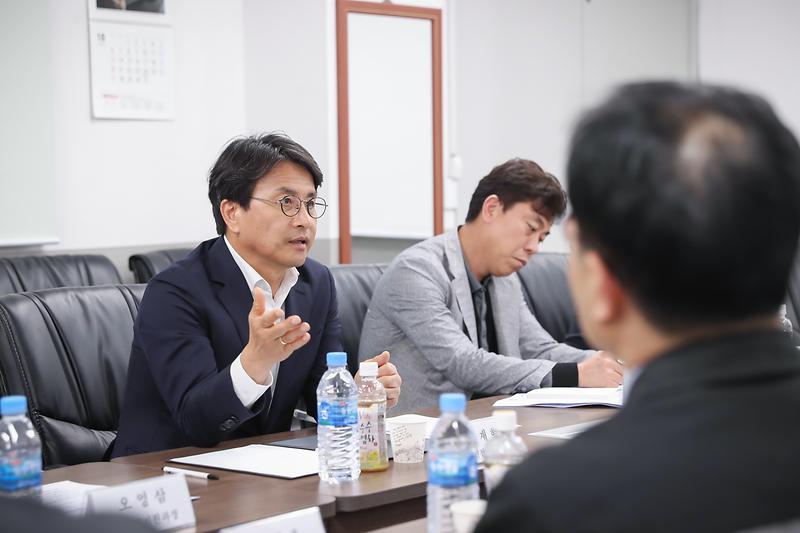 Young-5971.jpg 이미지