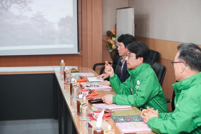 Young-6005.jpg 이미지