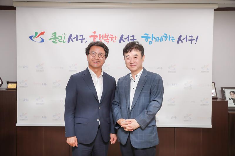 Young-6097.jpg 이미지