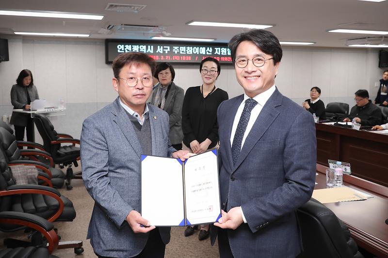 Young-6111.jpg 이미지