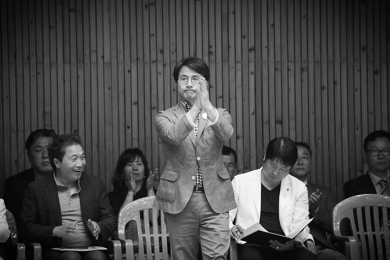 Young-6120.jpg 이미지