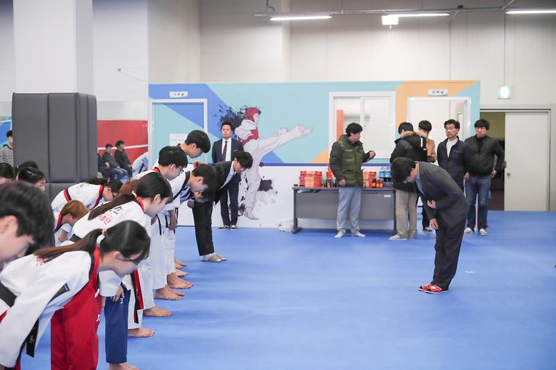 Young-6265.jpg 이미지