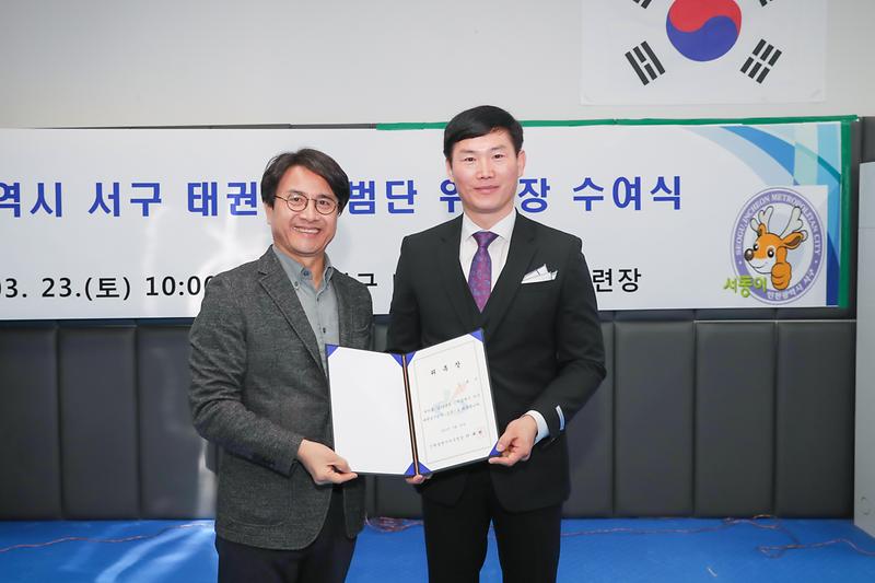 Young-6332.jpg 이미지