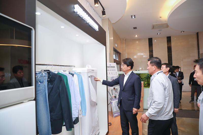 Young-6364.jpg 이미지