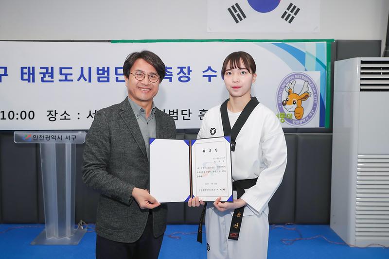 Young-6369.jpg 이미지