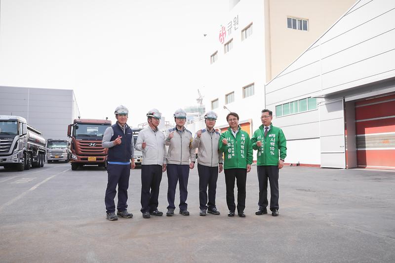 Young-6394.jpg 이미지