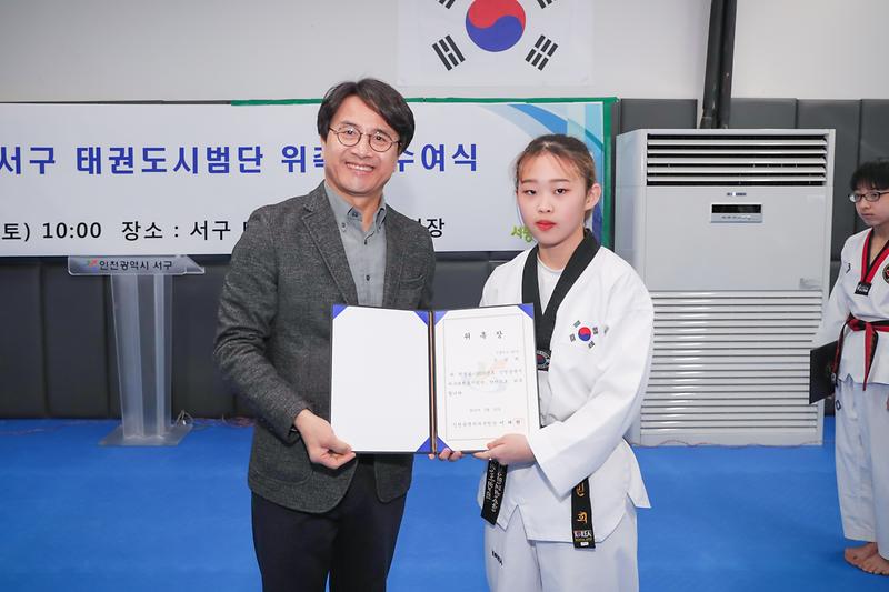 Young-6474.jpg 이미지