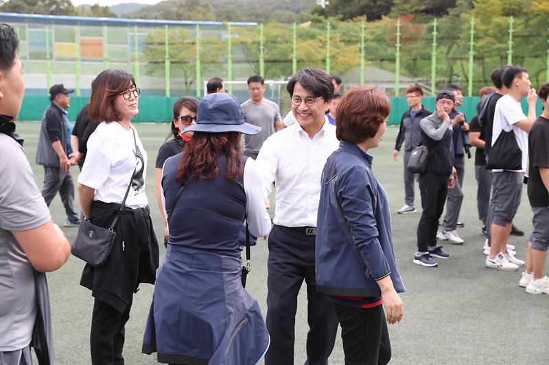 Young-6484-2.jpg 이미지