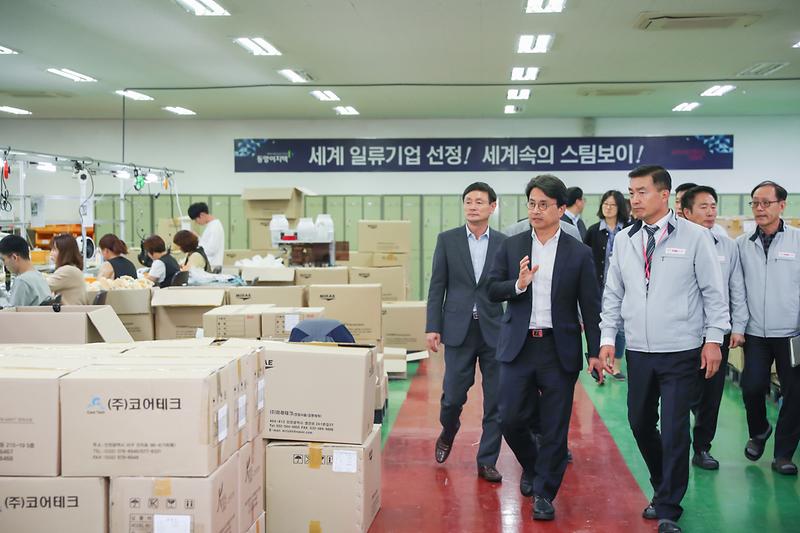 Young-6518.jpg 이미지