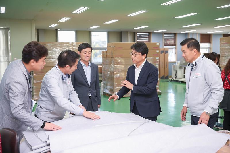 Young-6629.jpg 이미지