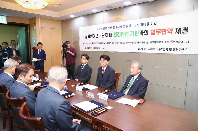 Young-6706.jpg 이미지