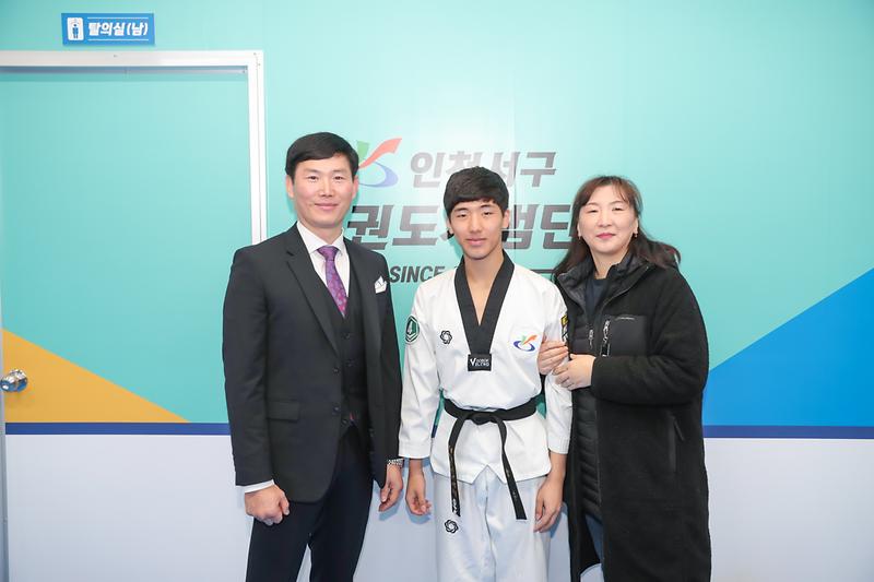 Young-6721.jpg 이미지