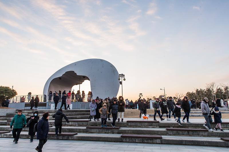 Young-6829.jpg 이미지