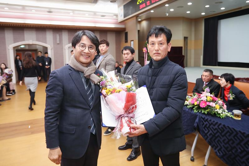 Young-6838.jpg 이미지