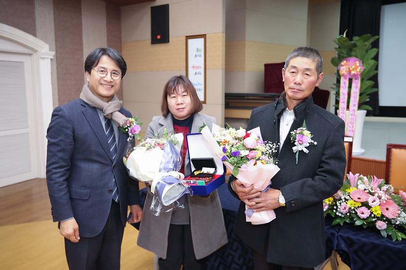 Young-6870.jpg 이미지