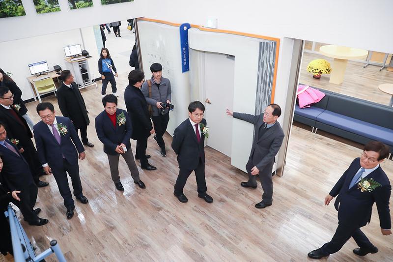 Young-6887.jpg 이미지