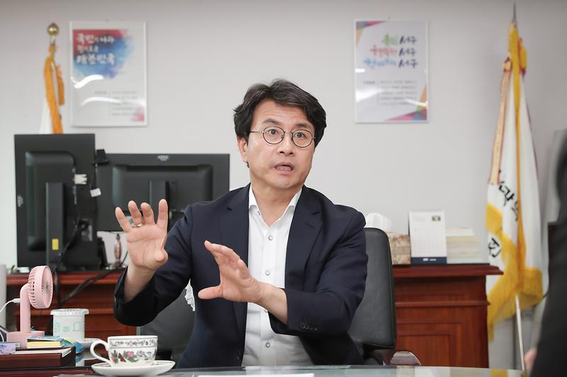 Young-6955.jpg 이미지