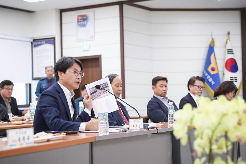 Young-6980.jpg 이미지