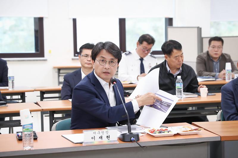 Young-6998.jpg 이미지