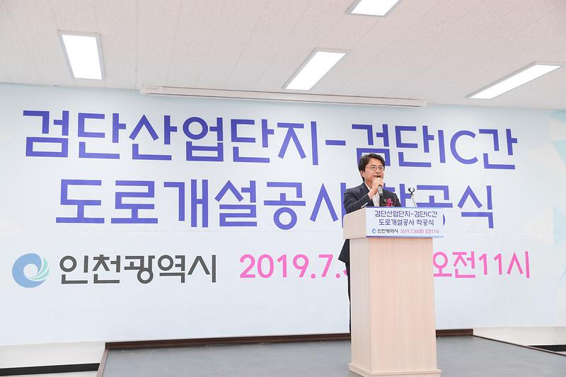 Young-7037.jpg 이미지