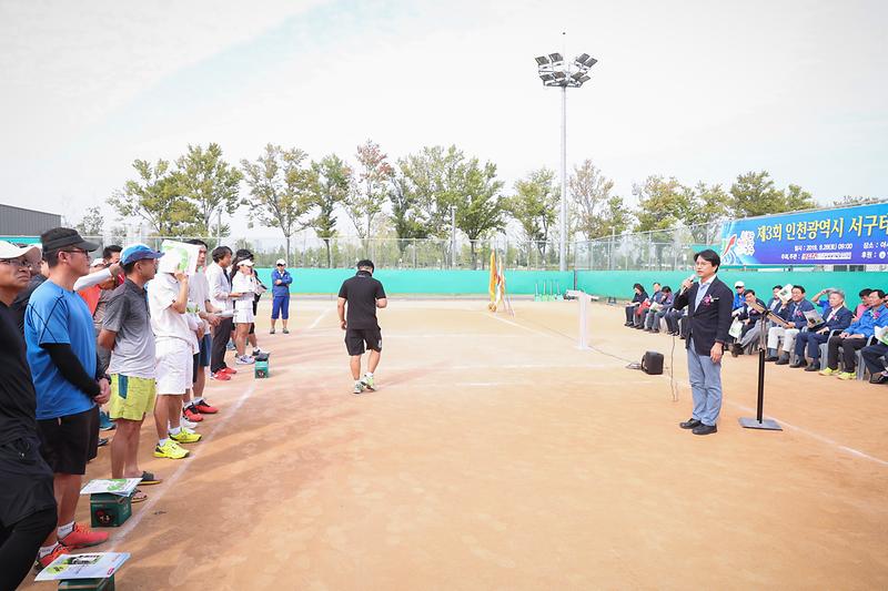 Young-7053-2.jpg 이미지