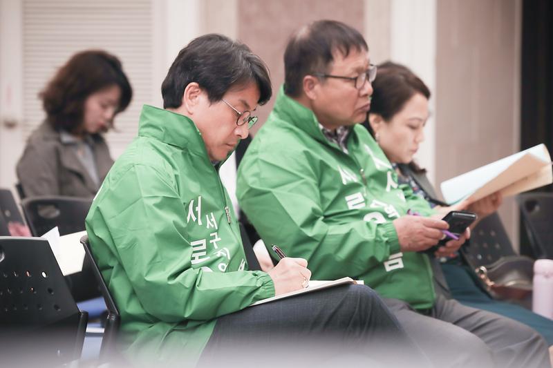 Young-7100.jpg 이미지