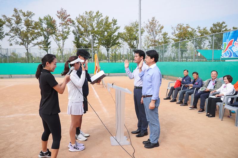 Young-7142-2.jpg 이미지