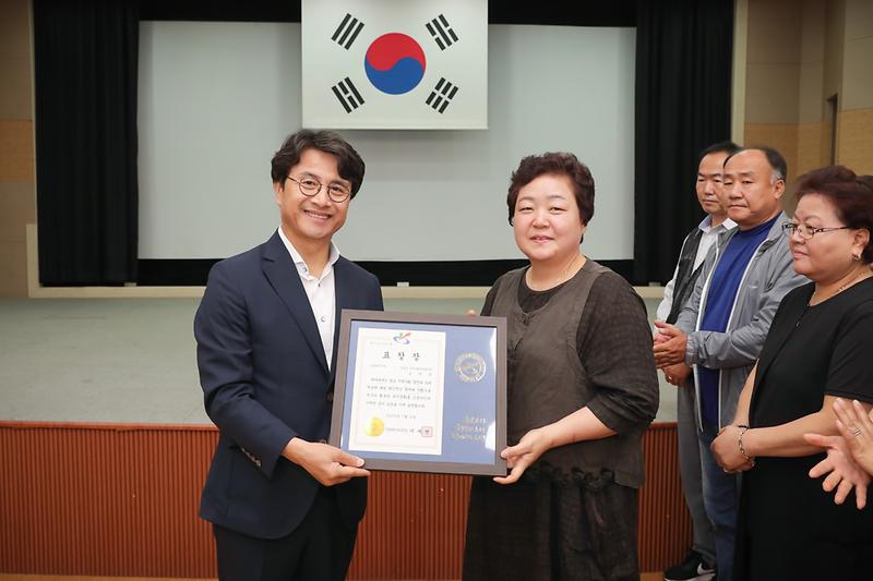 Young-7205.jpg 이미지