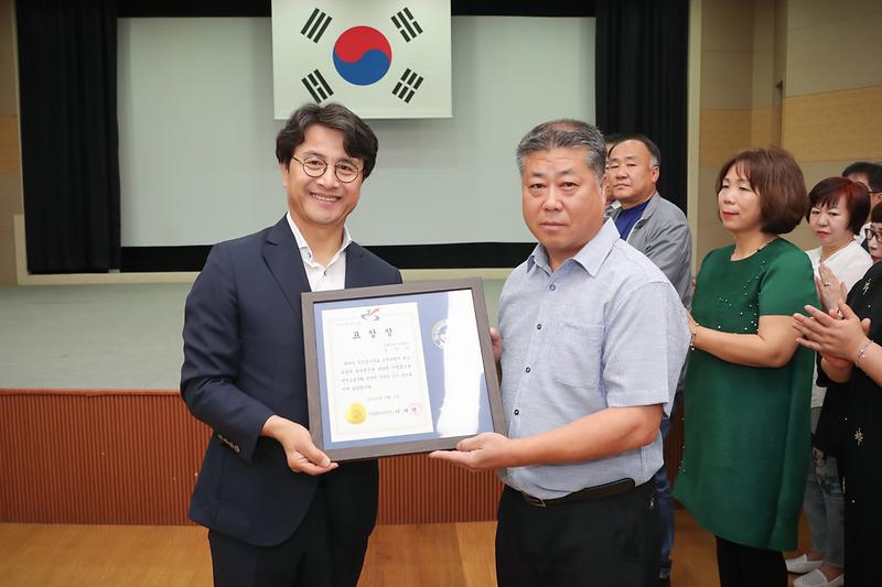 Young-7250.jpg 이미지