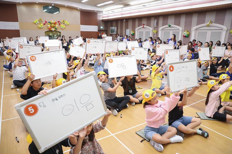 Young-7440-2.jpg 이미지