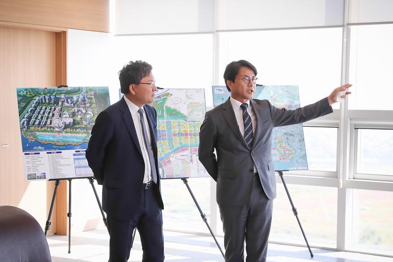 Young-7495.jpg 이미지