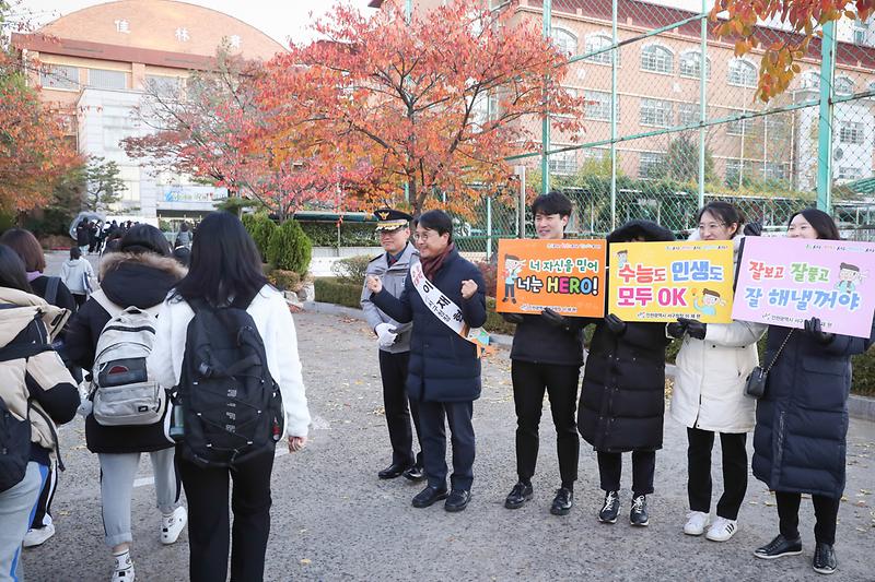 Young-7517.jpg 이미지