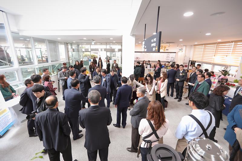 Young-7518.jpg 이미지