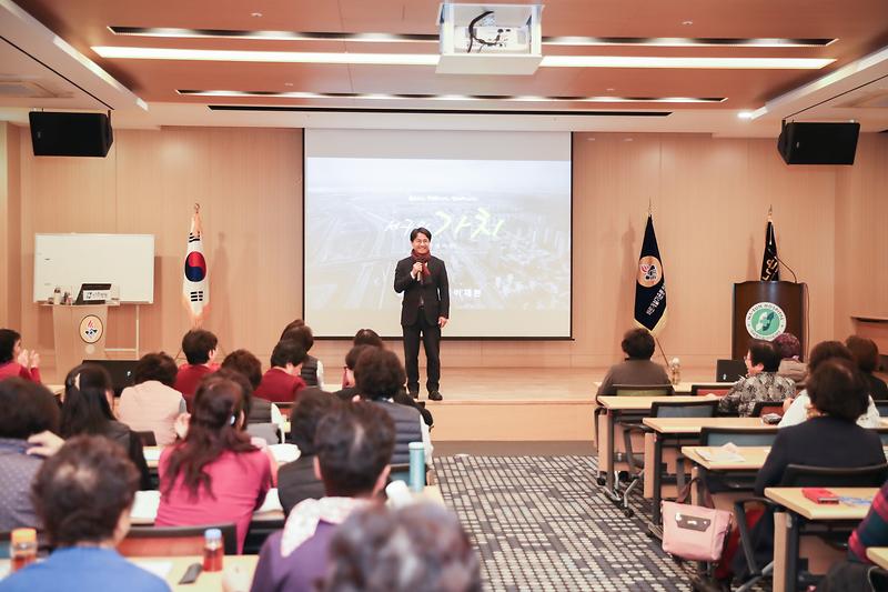 Young-7559.jpg 이미지