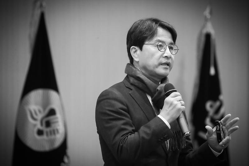 Young-7609.jpg 이미지