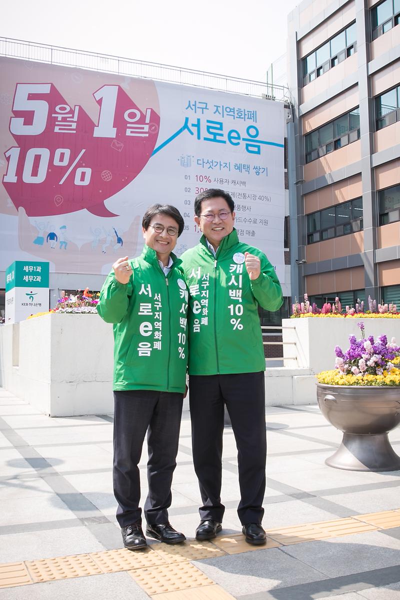 Young-7728.jpg 이미지