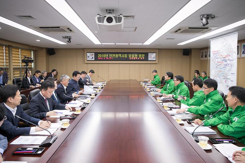 Young-7802.jpg 이미지