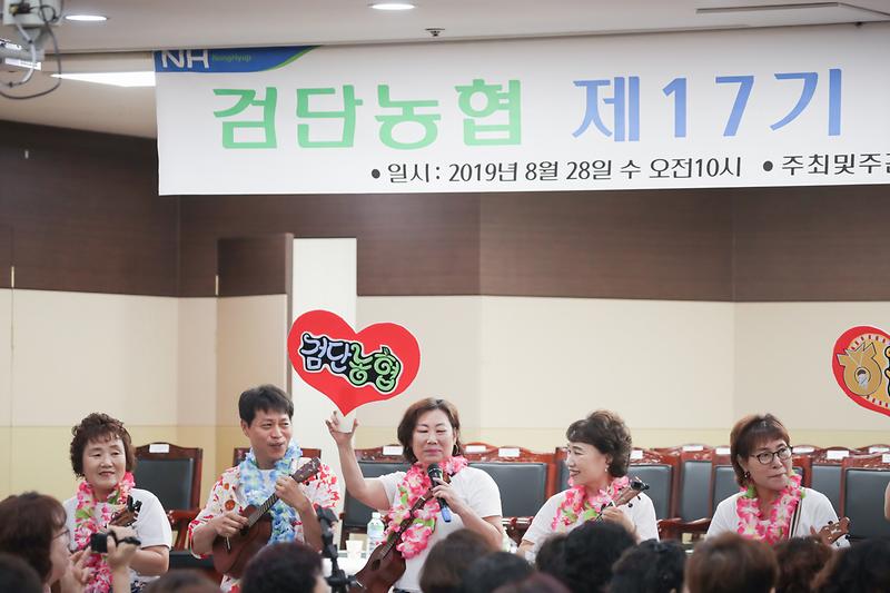 Young-7854.jpg 이미지