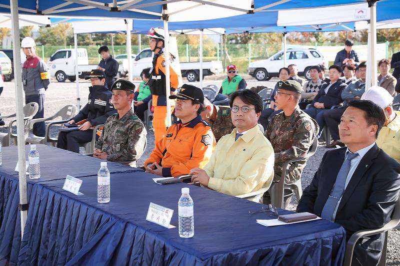 Young-7876.jpg 이미지