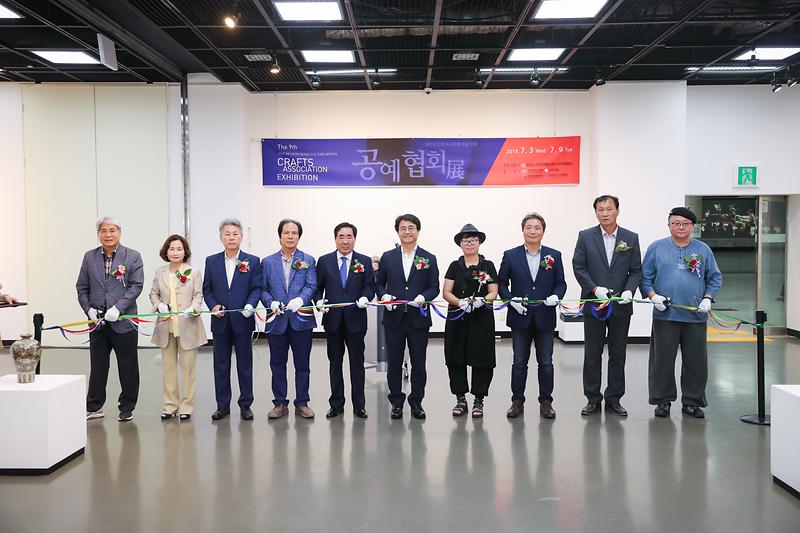 Young-7917.jpg 이미지