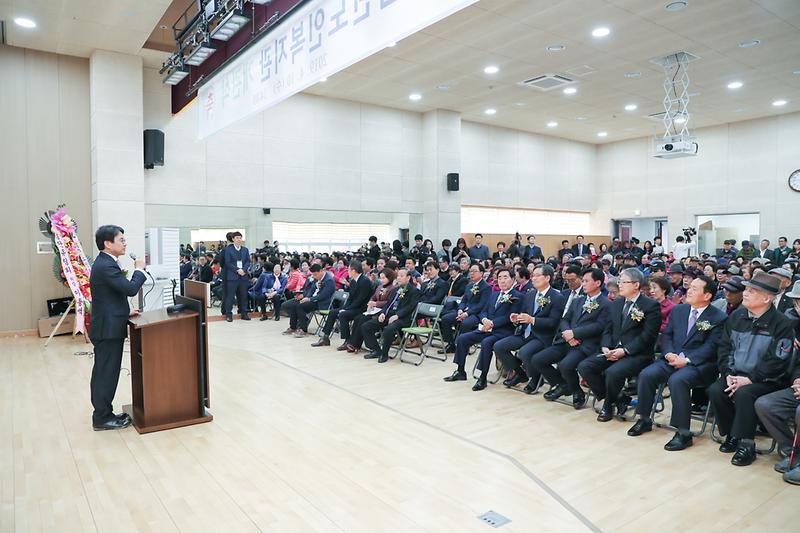 Young-7989.jpg 이미지